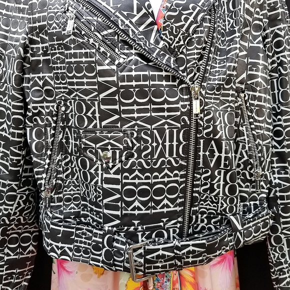 Michael kors Newspaper logo Print Leather jacket Black/white - Picture 8 of 16